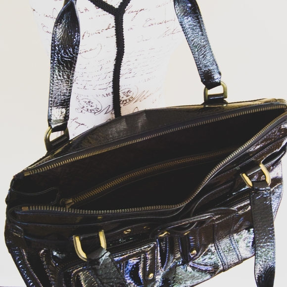 *SOLD* COLE HAAN Chic Black Patent Leather Large Shoulder Bag - Picture 11 of 13